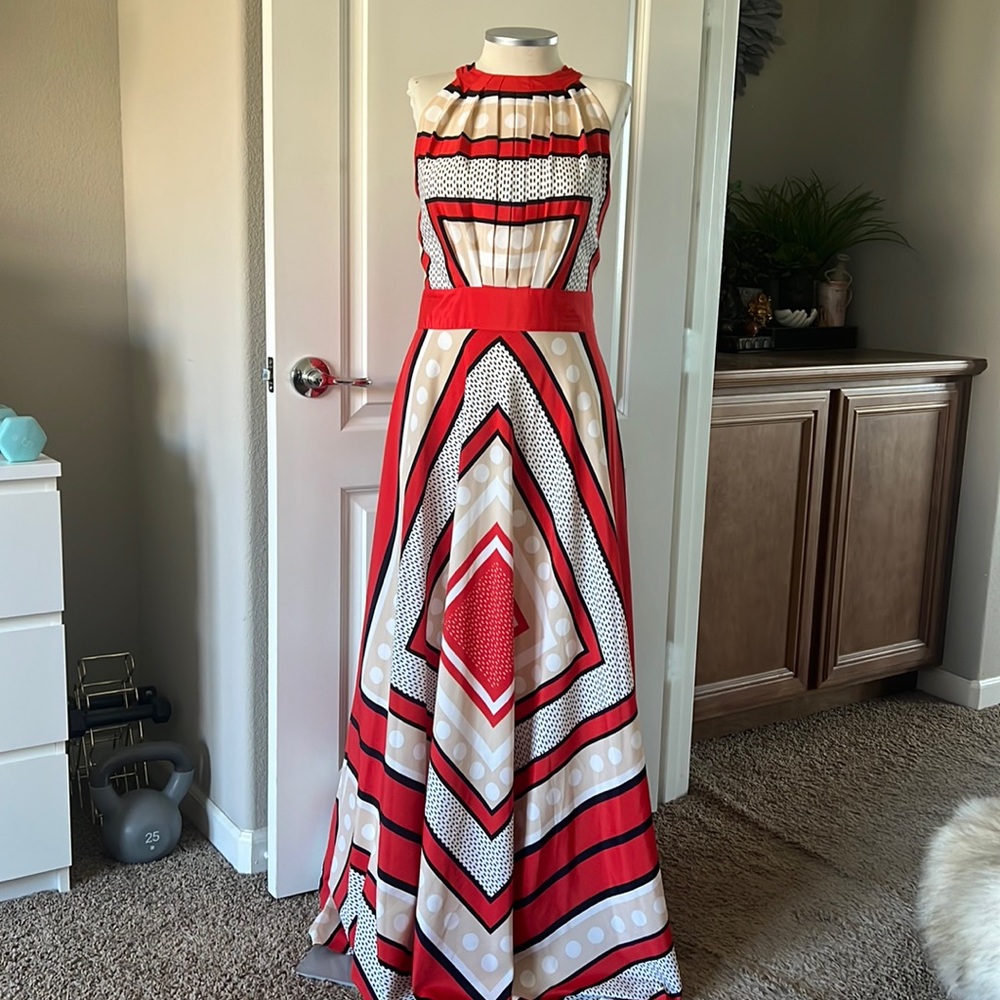 Gorgeous print halter maxi dress